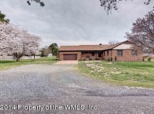 1 Marbec Ln, Poquoson, VA 23662