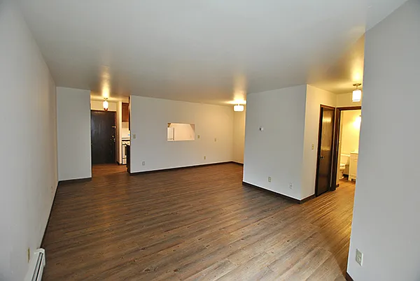 2545 N. Frederick Ave. — Photo 5