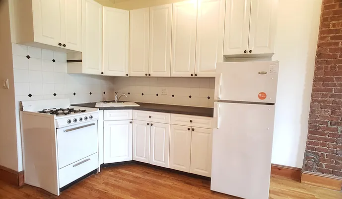Rented by Douglas Elliman | media 3