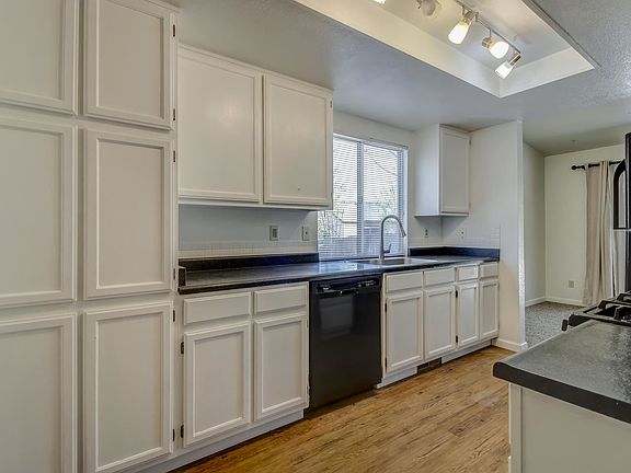 3rd image of 460 Gold Center Dr