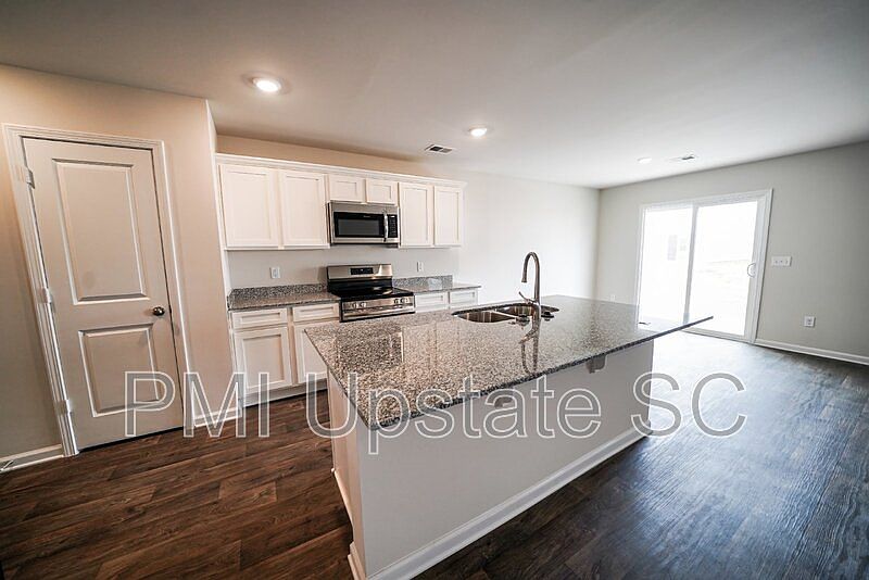 103 Southern Magnolia Laurens SC Zillow