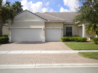 9701 Savannah Estates Dr, Lake Worth, FL 33467