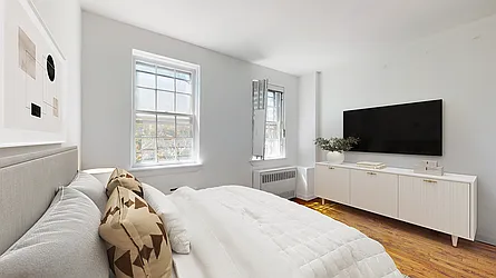 Rented by Bond New York