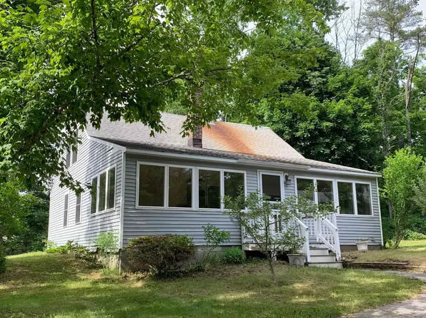 31 DICK DAME Lane, Farmington, NH 03835