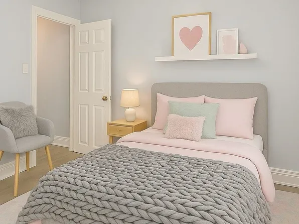 396 Woodlawn Avenue image 15 of 20