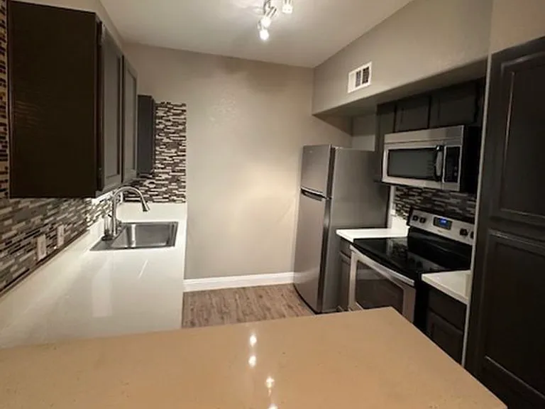 45 Maleena Mesa St #213 — Photo 6