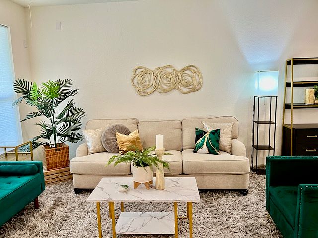 Bright Living Room - looks at Fireplace and TV