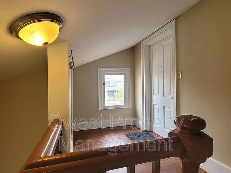 221 Hollister Ave SE #2 — Photo 2