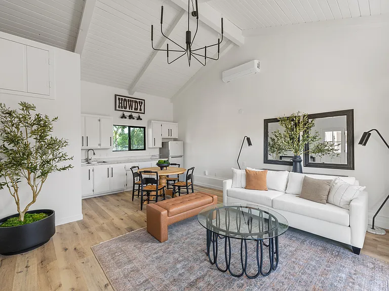 1626 Sky Dr — Photo 34