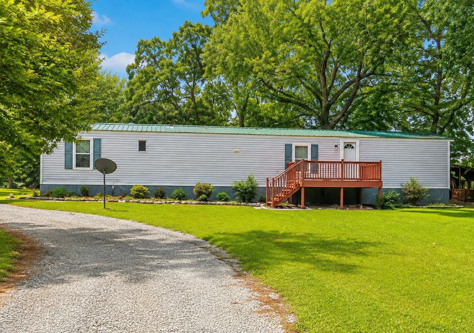 Southern Alamance Spacious Home For Rent In Graham — Photo 1