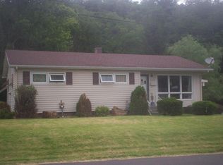 350 Parkview Dr, Keyser, WV 26726