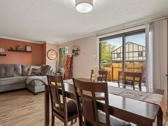 5th image of 7534 Graystone Ct
