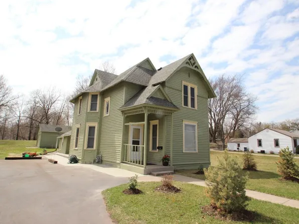 436 Park St, Anoka, MN 55303