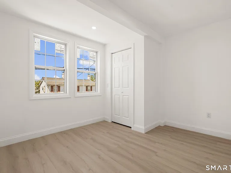 64 Soundview Ave #2 — Photo 14