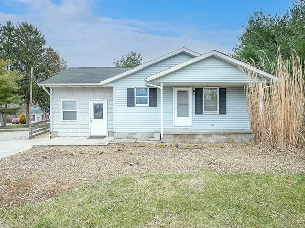 817 N Seltzer St, Crestline, OH 44827