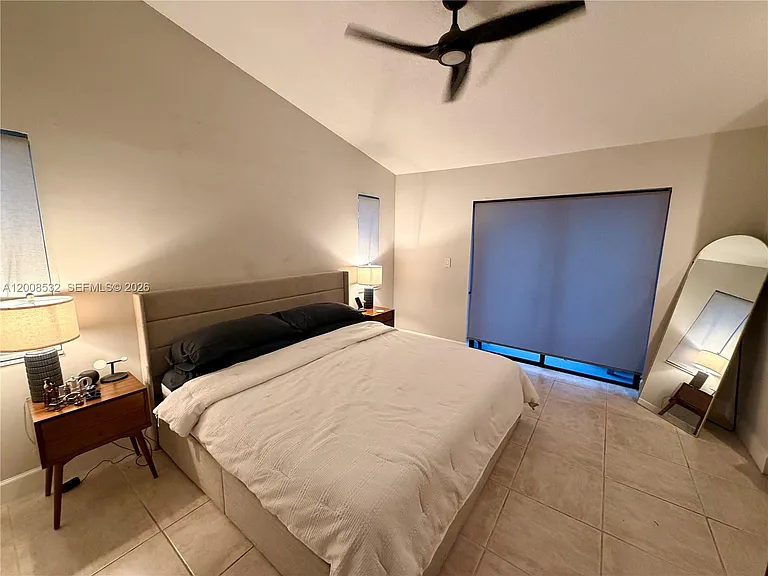 3064 S Oakland Forest Dr #1001 — Photo 11