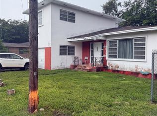 3753 Washington Ave, Miami, FL 33133