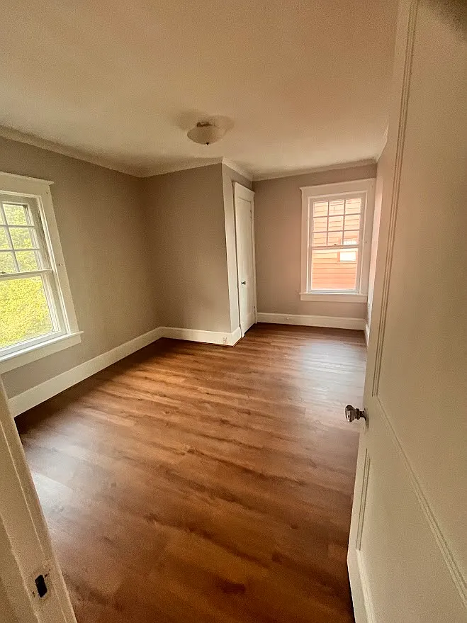 4 bed, 1976 sqft, $2,900 — Photo 3