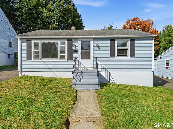2nd image of 23 Hillview Avenue