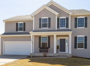 28029 W Canyon Ct, Lakemoor, IL 60051
