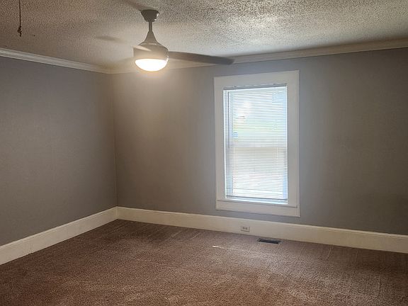 5th image of 412 Graham St
