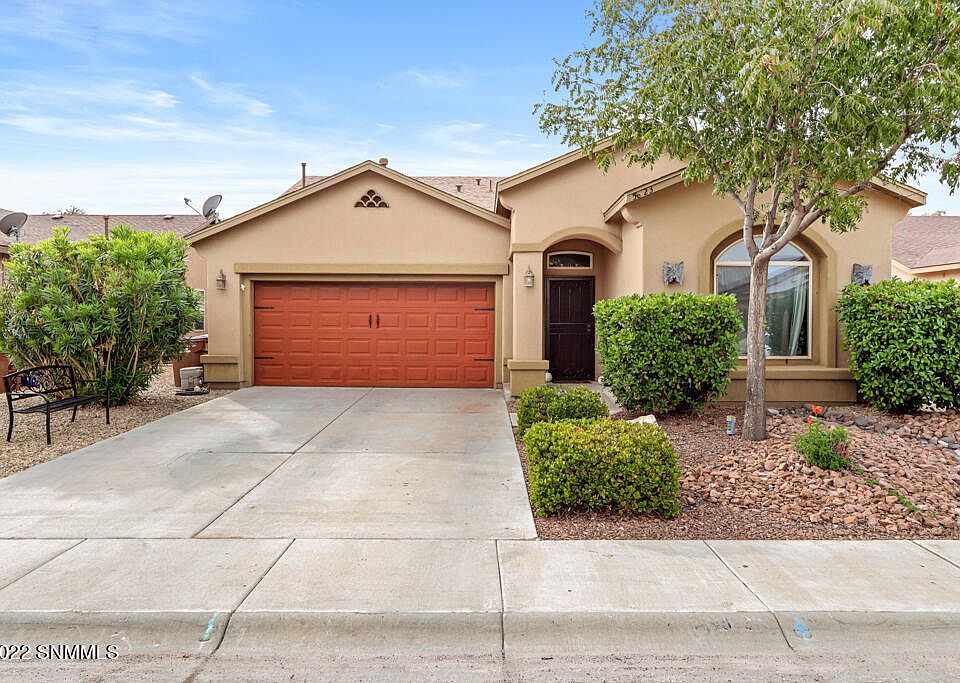 1st image of 5823 Organ Peak Dr
