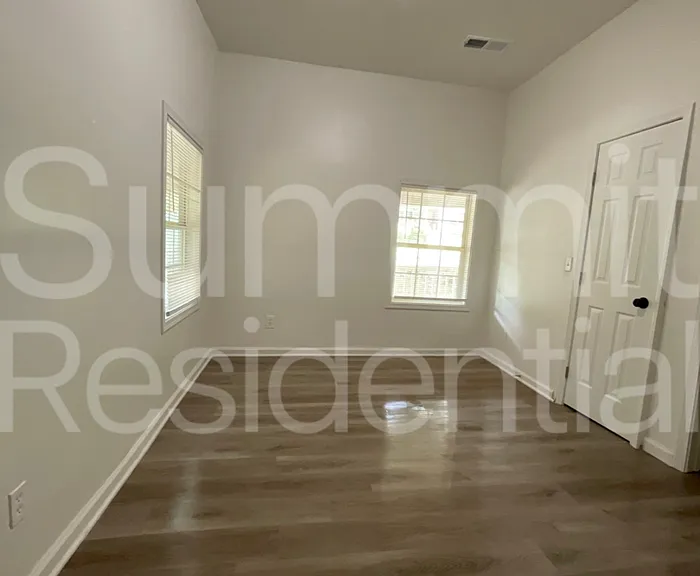2431 Saint Paul Ave NW — Photo 14