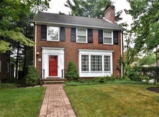 2432 Channing Rd, University Heights, OH 44118