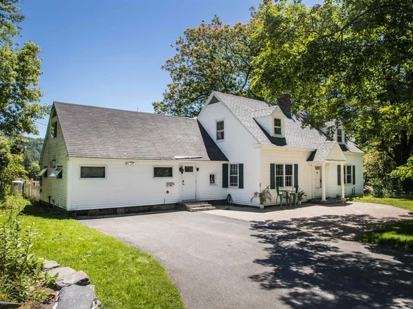 142 Old Bridge Road, Weathersfield, VT 05030