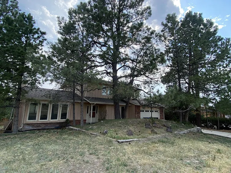 7932 E Windcrest Row — Photo 3