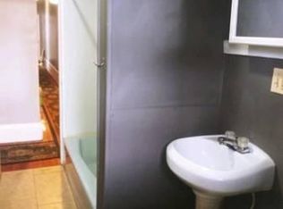 42 Bliss St APT 3R, West Springfield, MA 01089