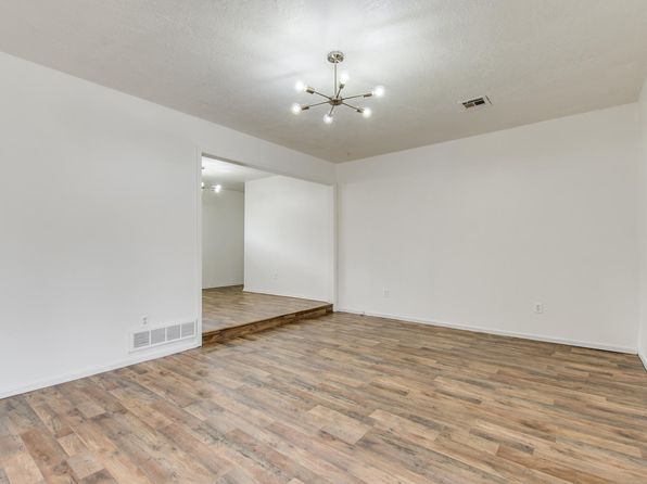 3529 NW 51st St