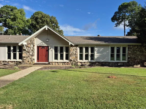 6 W Laramie Dr, Sherwood, AR 72120