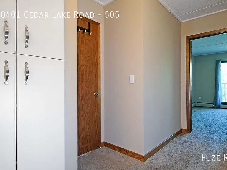 10401 Cedar Lake Rd #505 — Photo 16