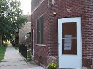 1214 W 32nd Pl APT 1, Chicago, IL 60608