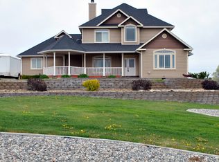 21165 Division Rd NW, Soap Lake, WA 98851