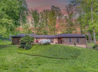 9 Bridlewood Ct, Owings Mills, MD 21117