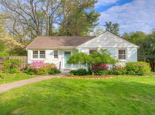 108 Cohee Rd SE, Blacksburg, VA 24060