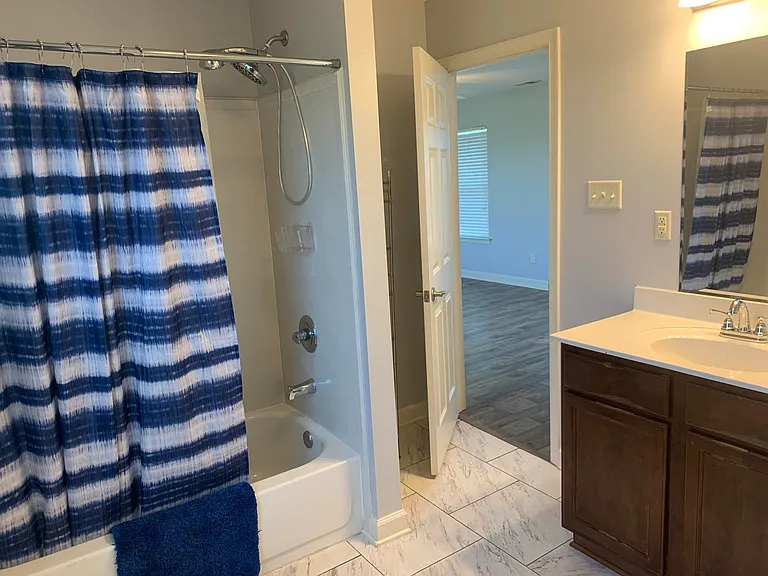 158 Keel Ave — Photo 18
