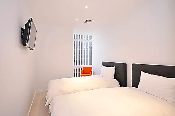 Rented by Domus Realty | media 20