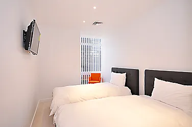 Rented by Domus Realty