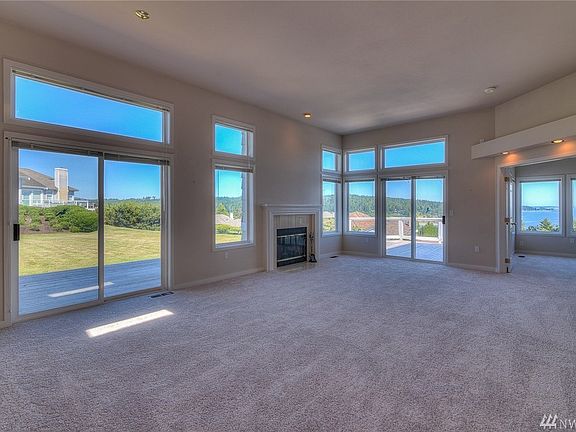 4th image of 123 Martingale Pl