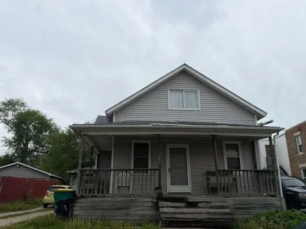 1113 Elizabeth St, Joliet, IL 60435