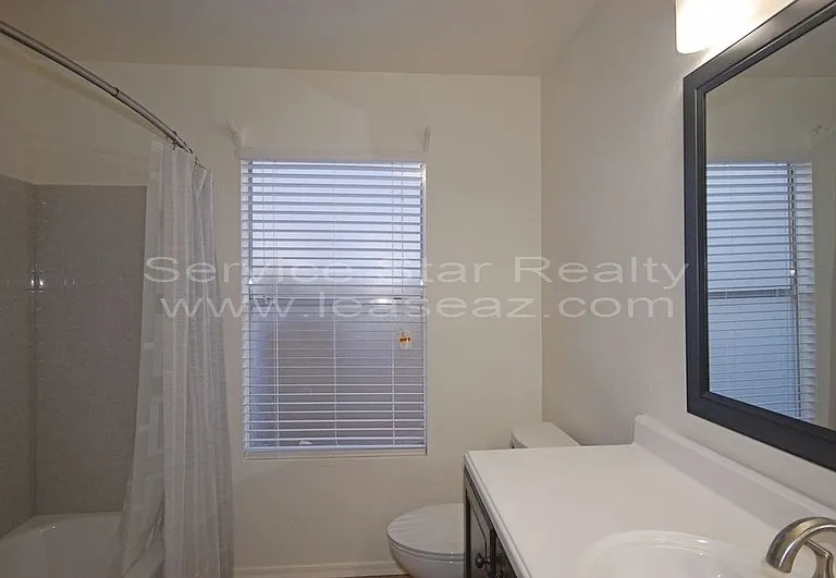 7247 S Alder Dr — Photo 8