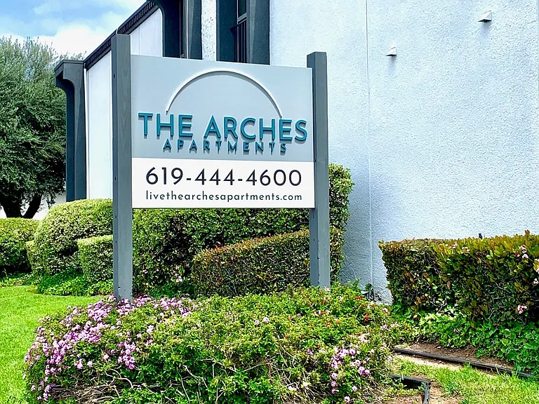 The Arches Apartments — Photo 13