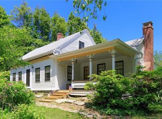 934 Storrs Rd, Mansfield, CT 06268