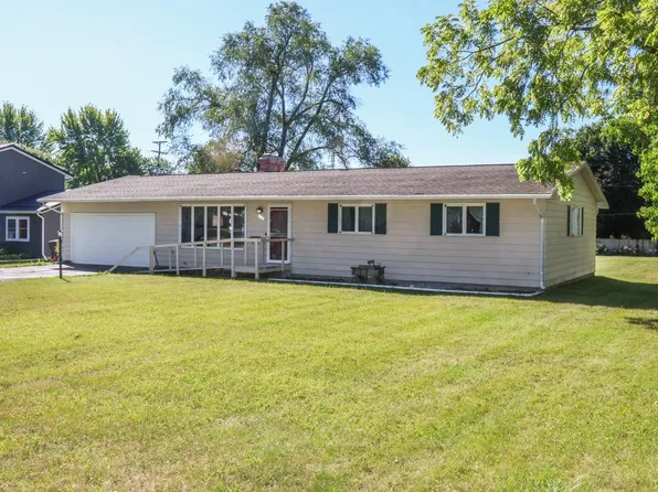 419 W Roe St, Ossian, IN 46777