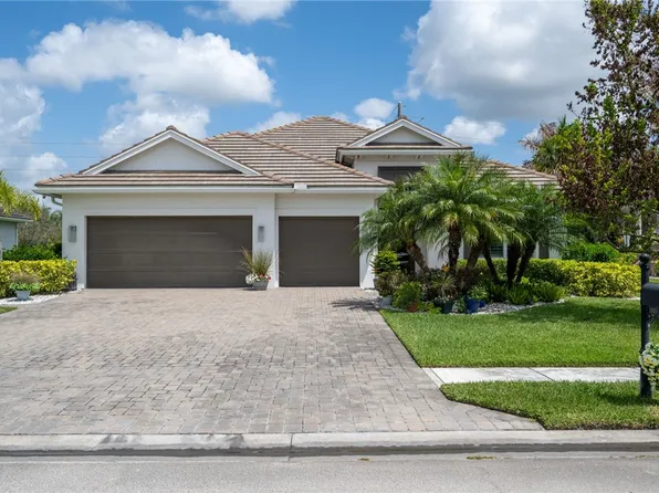 1195 Camelot Way, Vero Beach, FL 32966