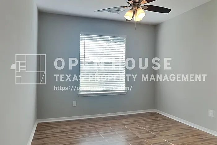 1210 Colonial Heights Dr — Photo 17