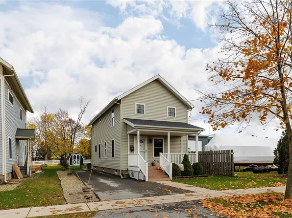 409 Franklin St, Clayton, NY 13624